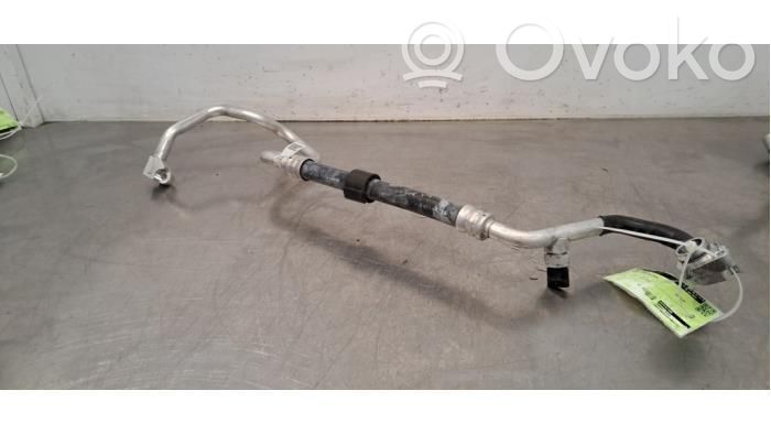 Audi e-tron Ilmastointilaitteen putki (A/C) 