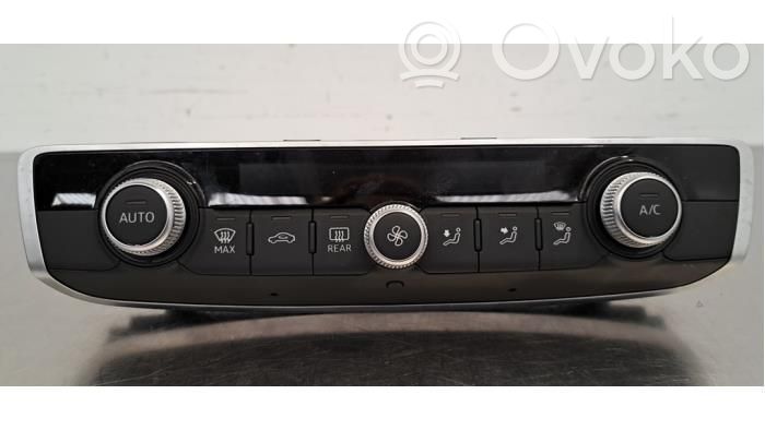 Audi Q3 F3 Climate control unit 