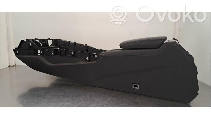 Audi A4 S4 B9 8W Cotieră 