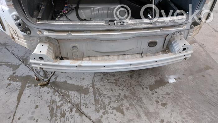 Volvo XC40 Poprzeczka zderzaka tylnego 