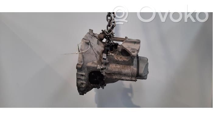 Opel Corsa F Cutie viteze manuală cu 5 trepte