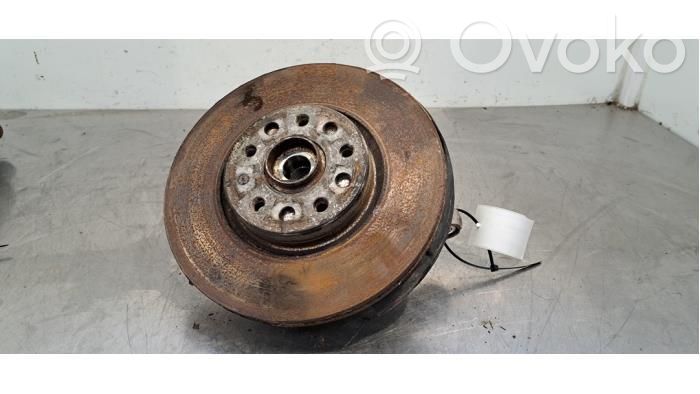 Achsschenkel vorne   5Q0407257C,5Q0407257C