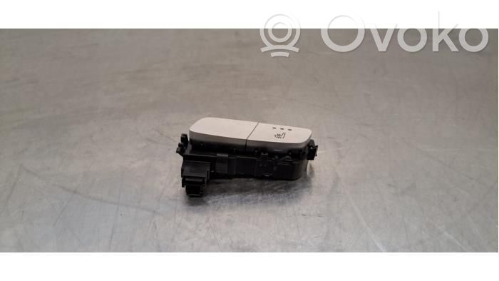 Mercedes-Benz EQC Comutator încălzire scaune