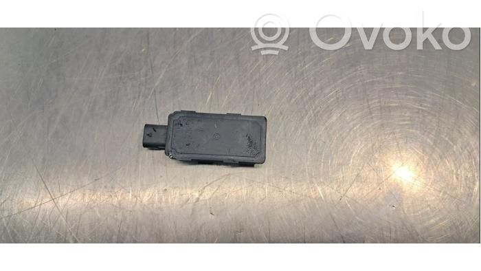 Antena de sistema sin llave   61355B4E029,61355B4E029,61355A9DDD0