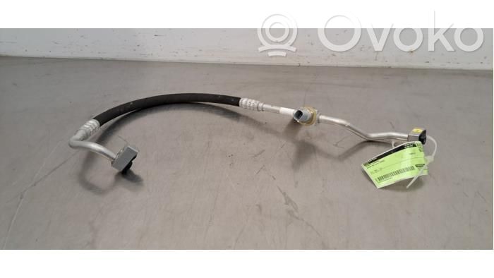 Audi Q4 e-tron Ilmastointilaitteen putki (A/C) 