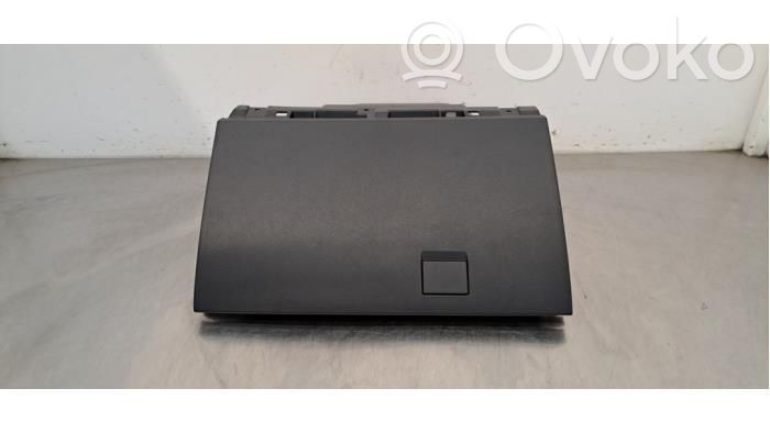 Citroen C4 X Juego guantera 