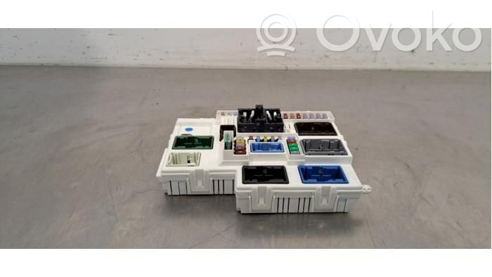 Citroen DS4 Antenna control unit 
