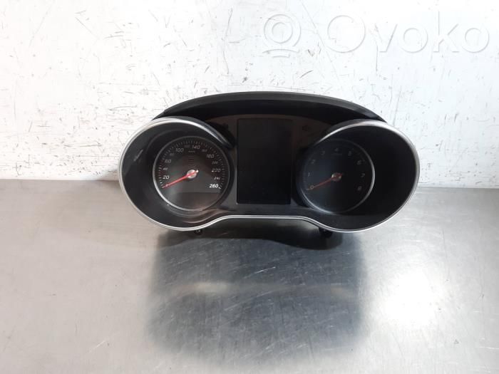 Mercedes-Benz C W205 Tachimetro (quadro strumenti)