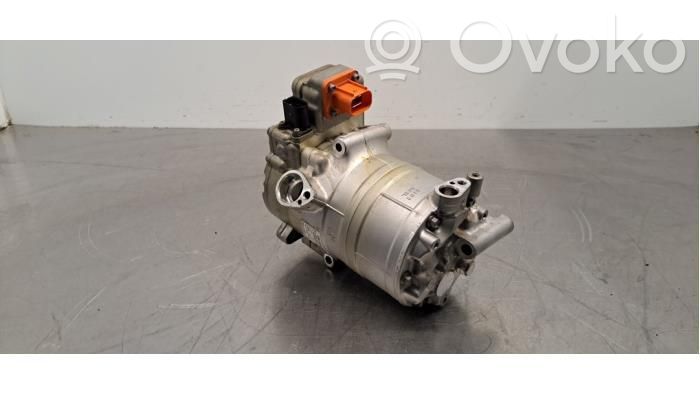 Porsche Taycan 9J1 Compresor (pompă) aer condiționat (A/C) 