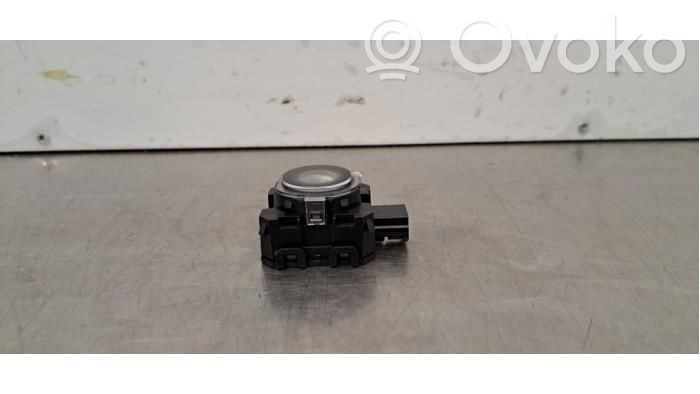 Renault Megane E-Tech Xenon bulb 