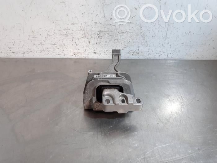 Audi A1 Engine mount bracket 