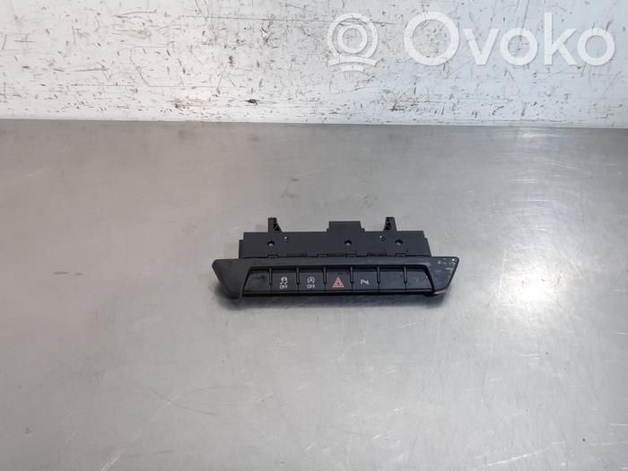 Audi A1 Hazard light switch 