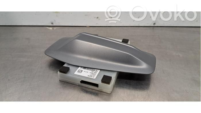 BMW iX1 Radio antenna 
