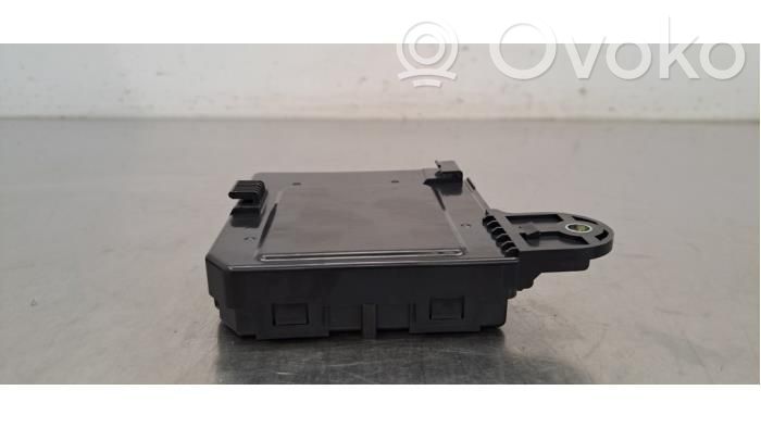 Mazda CX-60 Module de contrôle carrosserie centrale 