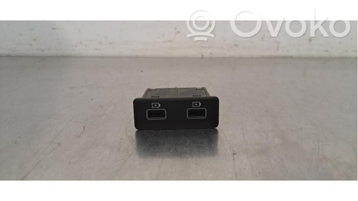 USB socket connector   280233791R