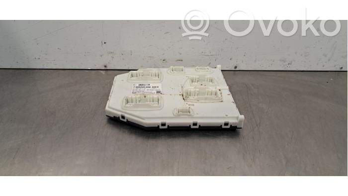 Mercedes-Benz Sprinter W907 W910 Modulo di controllo del corpo centrale