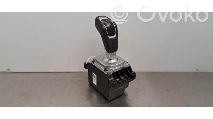 Lewarek zmiany biegów / górny   JK6M7P088AC,JK6M7P088AC8PVJ,LR104317,LR114123