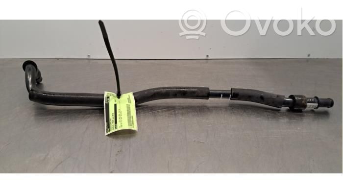 Audi e-tron Engine coolant pipe/hose 