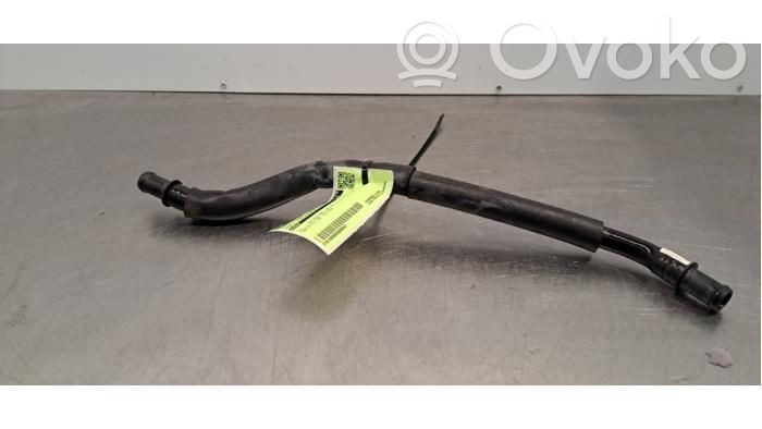 Audi e-tron Engine coolant pipe/hose 