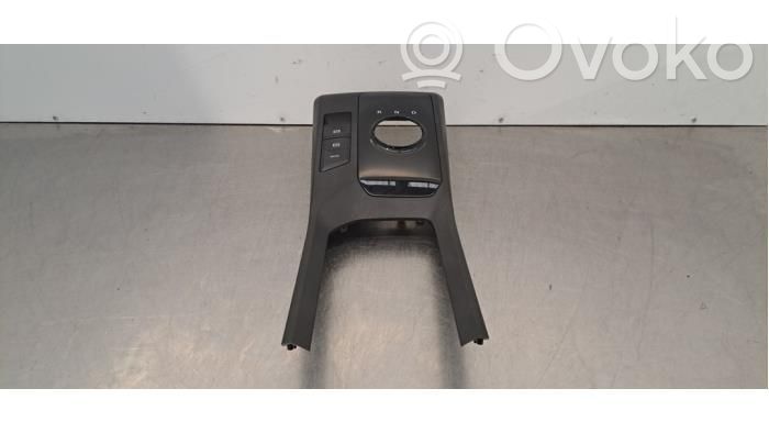 MG MG3 III Mittelkonsole 