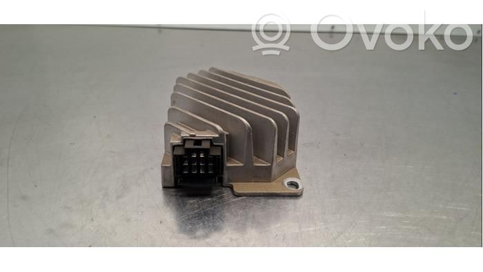 Mercedes-Benz EQC Amplificatore