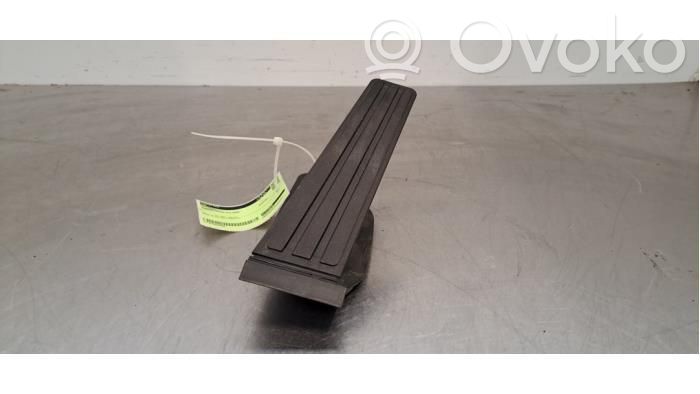 Porsche Taycan 9J1 Gaspedal 