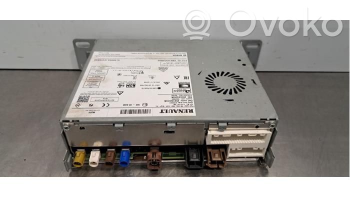 Renault Clio V Radio/CD/DVD/GPS head unit 