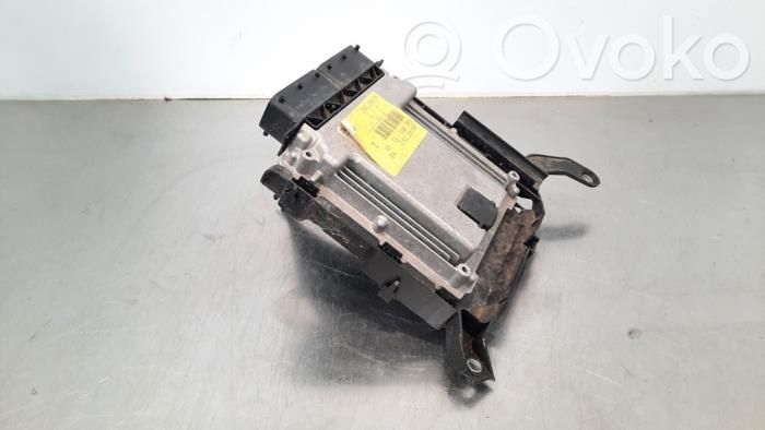 Audi A4 S4 B9 8W Engine control unit/module 