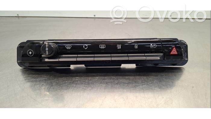 Citroen C5 Aircross Climate control unit 