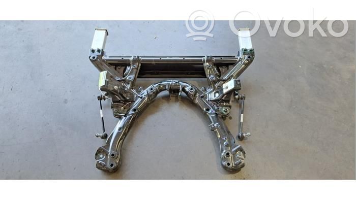 Tesla Model 3 Priekinis traversas 