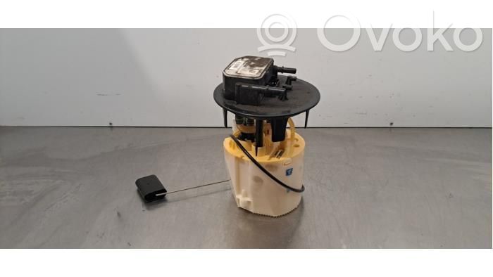 Toyota Proace Bomba interna de combustible 
