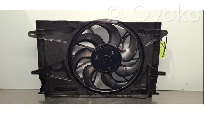 Opel Astra K Wentylator / Komplet 