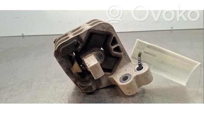 Volkswagen Crafter Łapa / Mocowanie skrzyni biegów 