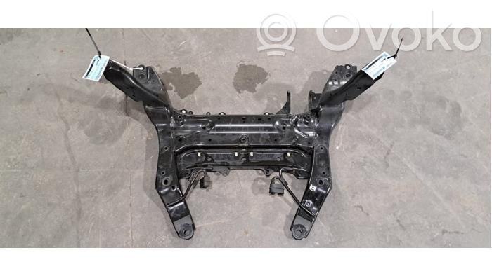 BMW 2 F46 Subcadru frontal 