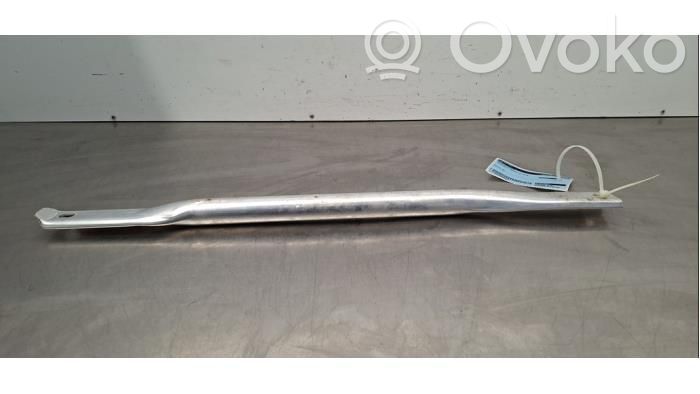 Mercedes-Benz E W213 Altra parte del vano motore 