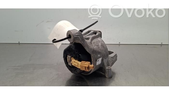 Support de moteur, coussinet   8W0199371CS