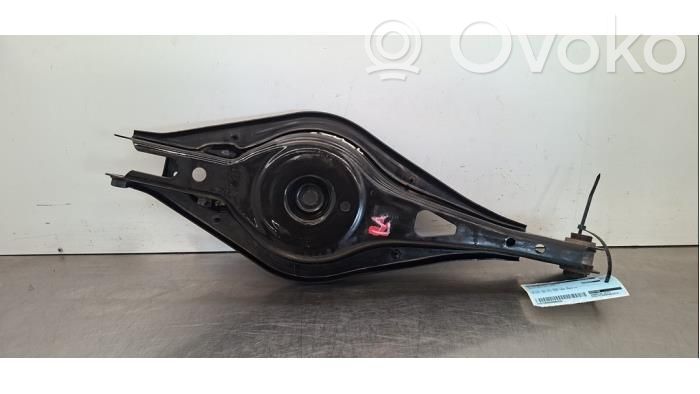 Volvo XC40 Querlenker hinten 