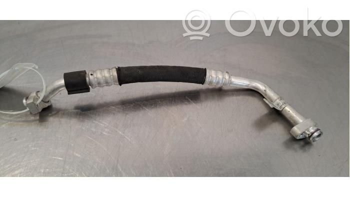 Audi A7 S7 4K8 Ilmastointilaitteen putki (A/C)