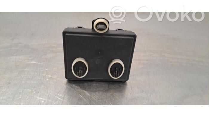 Audi A7 S7 4K8 Unidad de control/módulo del bloqueo de puertas 
