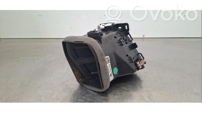 Ford Focus Dysze / Kratki środkowego nawiewu deski rozdzielczej 