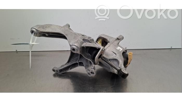 Engine mount bracket   8W0199371CS