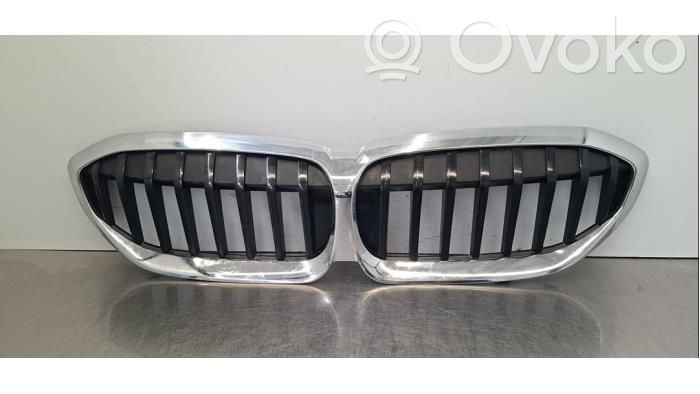 BMW 3 G20 G21 Griglia superiore del radiatore paraurti anteriore 