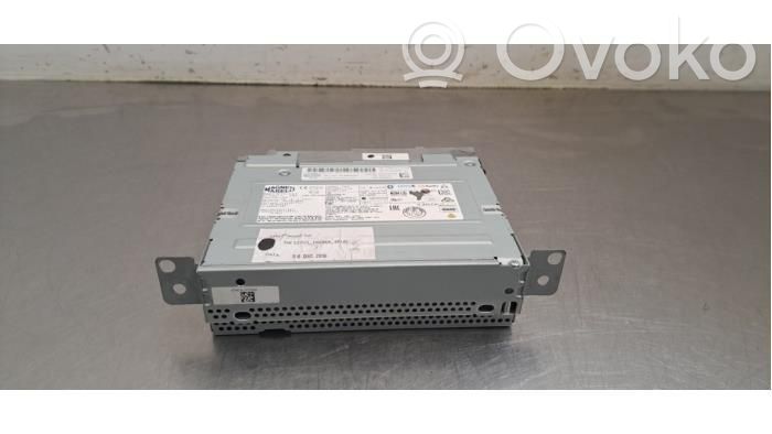 Alfa Romeo Giulia Panel / Radioodtwarzacz CD/DVD/GPS 