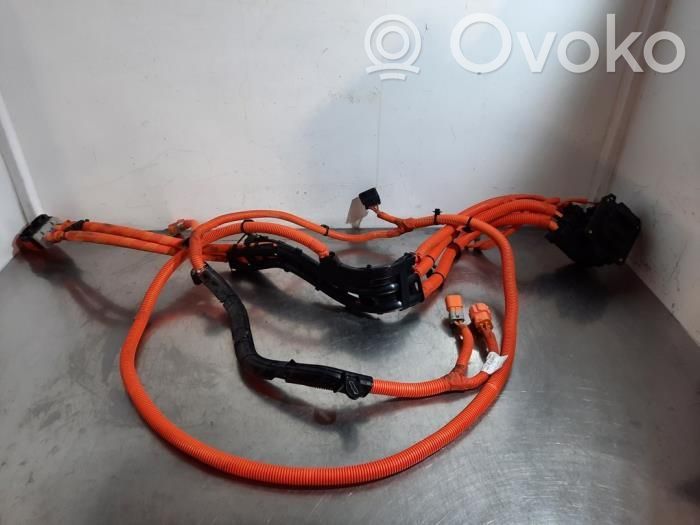 Sähköauton latauspistoke   9861674780