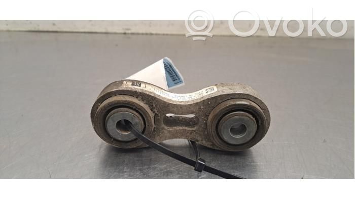 Rear control arm   102744100A