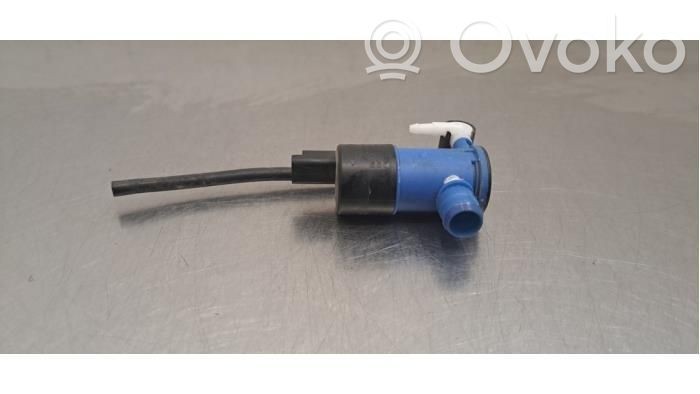 Windscreen/windshield washer pump   9825894180