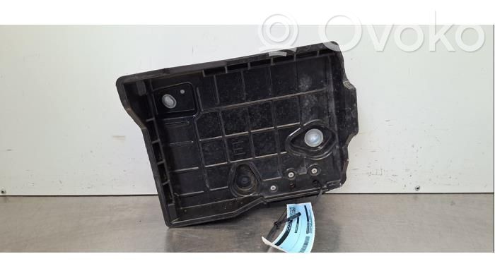 Toyota bZ4X Podstawa / Obudowa akumulatora 