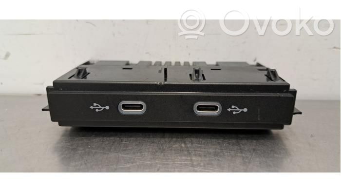 Audi Q4 e-tron USB socket connector 