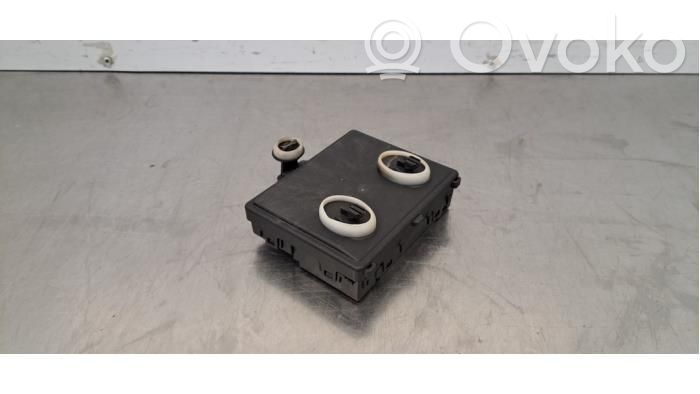 Door central lock control unit/module   1EB959597