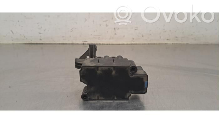 Porsche Taycan 9J1 Centralina sospensioni pneumatiche (posteriore) 